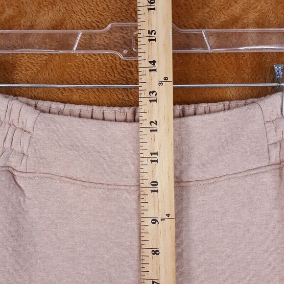 LUNYA Womens Shorts XS Tan Pull On Sweat Bermuda Pockets DOUBLE FACED $148 - Picture 8 of 10